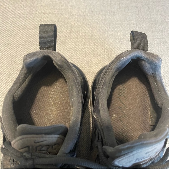 Nike | Air Max 270 React Black/Oil Grey - Picture 7 of 12